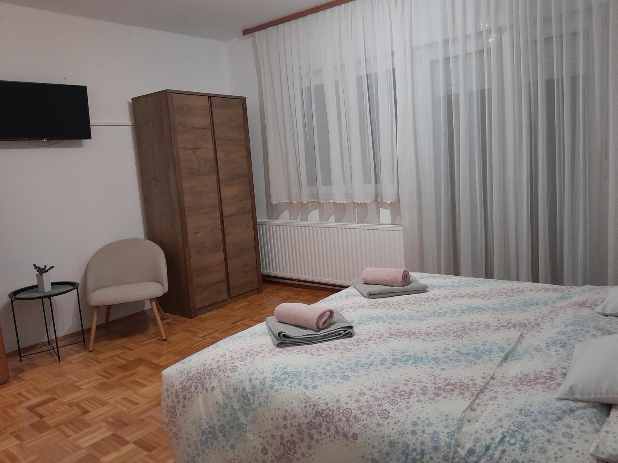 Apartman Kod Dide I Bake Vukovar Exterior foto