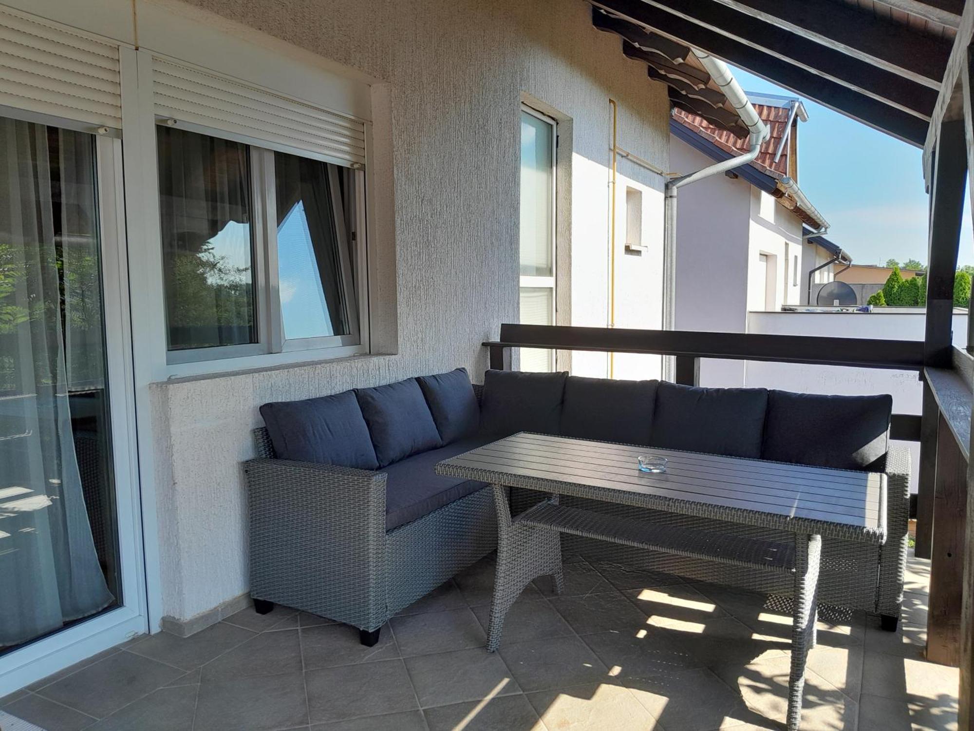 Apartman Kod Dide I Bake Vukovar Exterior foto